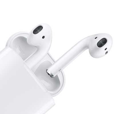 Apple AirPods Gen2 + Lighting Charging Case